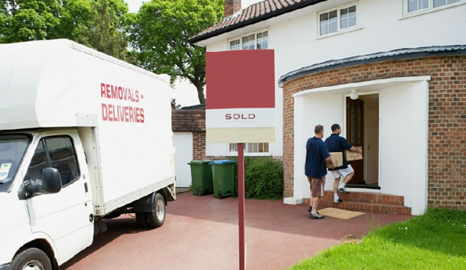 梦见搬家的征兆及其象征意义——以长途搬家为例